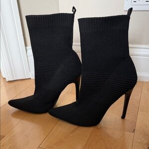 Cape Robbin Women’s Black Sock Booties Size 7 | Pointed Toe Stiletto Heels